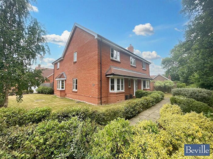 5 Bedroom Detached House For Sale In Thyme Close, Sonning Common, RG4