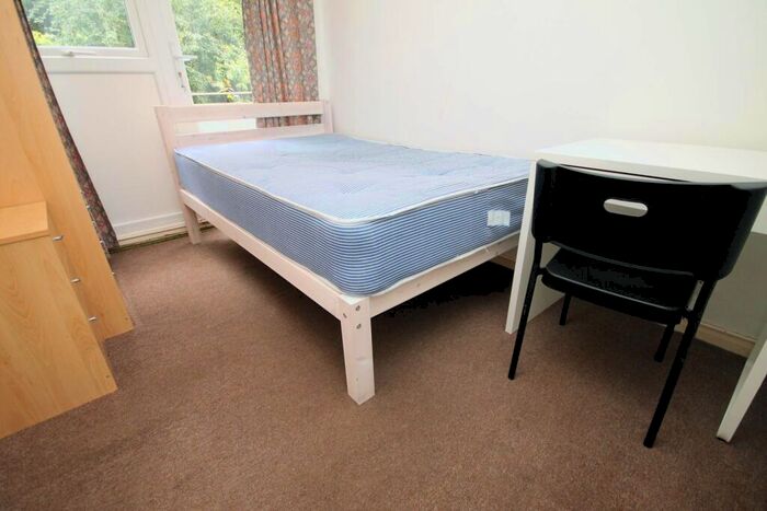 3 Bedroom House To Rent In Edenbridge House, Canterbury, CT1