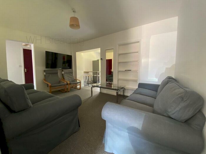 7 Bedroom House To Rent In Broad Oak Road, Canterbury, CT2