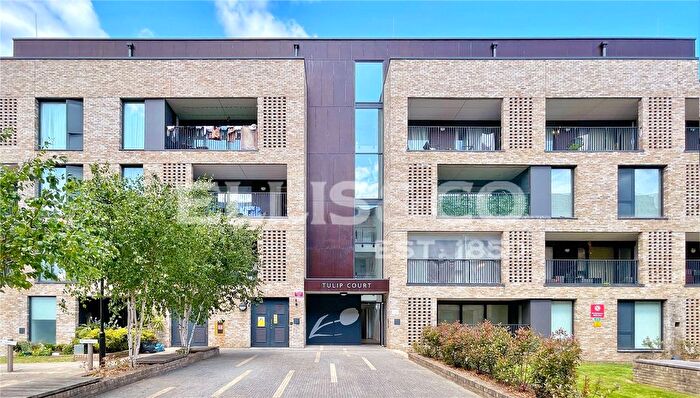 4 Bedroom Flat For Sale In Alpine Road, London, NW9