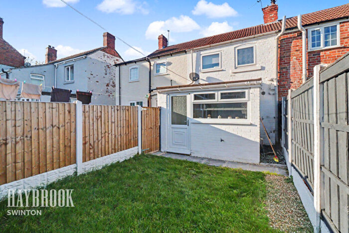 3 Bedroom Terraced House For Sale In Old Road, Conisbrough, DN12