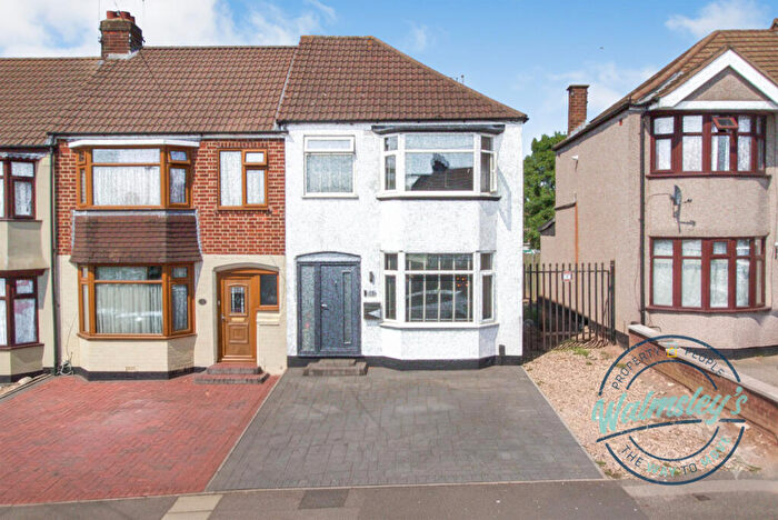 3 Bedroom End Of Terrace House For Sale In Forfield Road, Coundon, Coventry, CV6