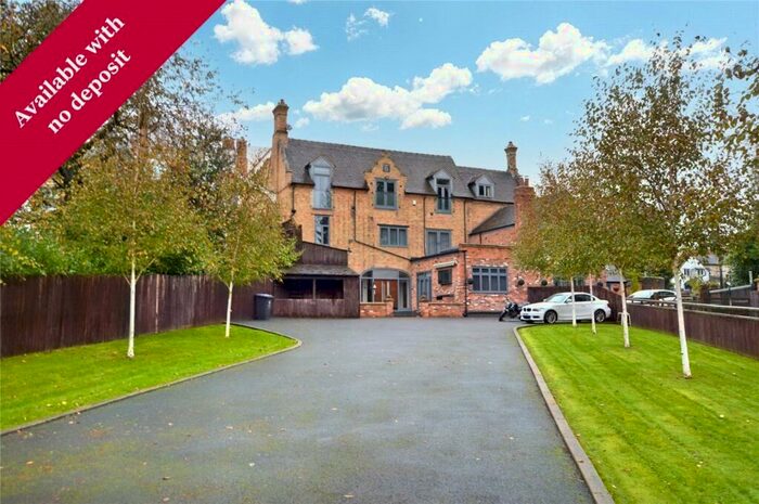 4 Bedroom House To Rent In Bridgnorth Road, Stourton, Stourbridge, Staffordshire, DY7