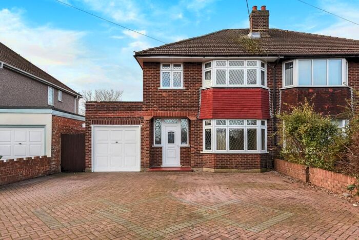 3 Bedroom Semi-Detached House To Rent In Vicarage Road, Sunbury On Thames, TW16