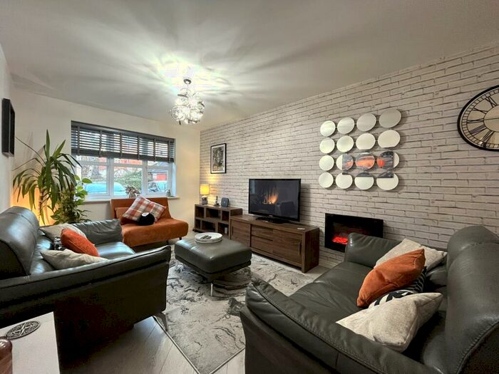 2 Bedroom Apartment To Rent In Astley Brook Close, Astley Bridge, Bolton, BL1