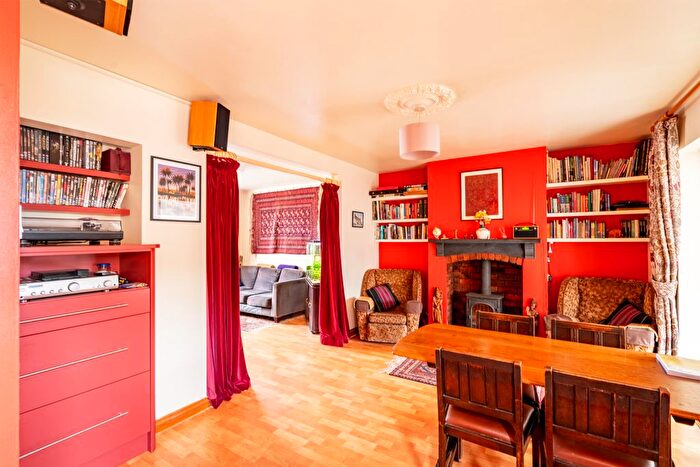 3 Bedroom Semi-Detached House For Sale In Gores Marsh Road, Ashton, Bristol, BS3