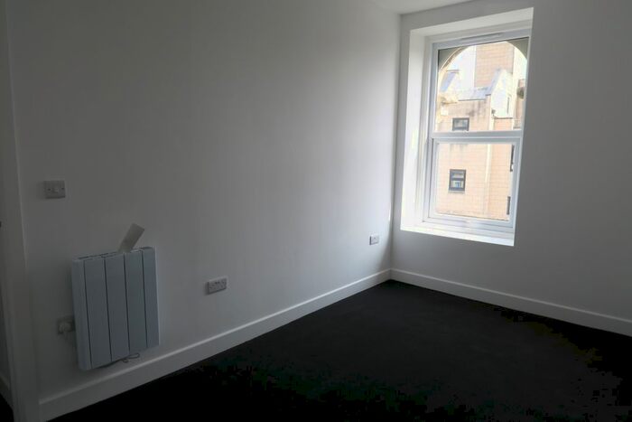 2 Bedroom Flat To Rent In Bristol Road Lower, Weston-Super-Mare, BS23