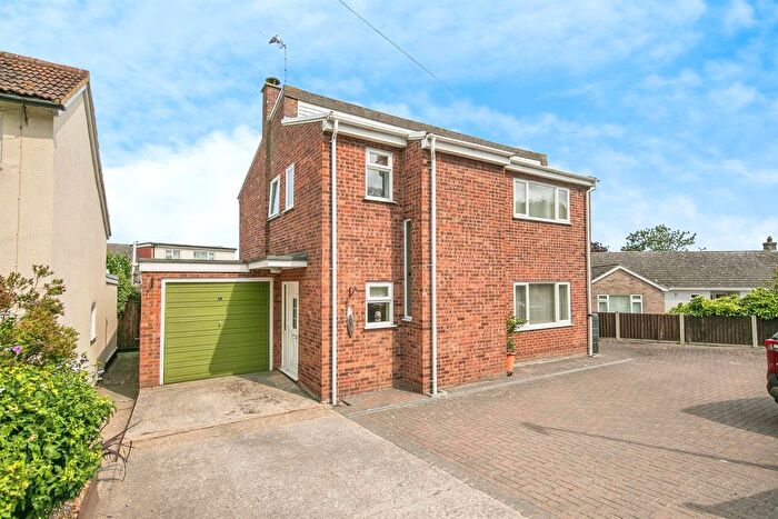 4 Bedroom Detached House For Sale In The Grove, Brightlingsea, Colchester, CO7