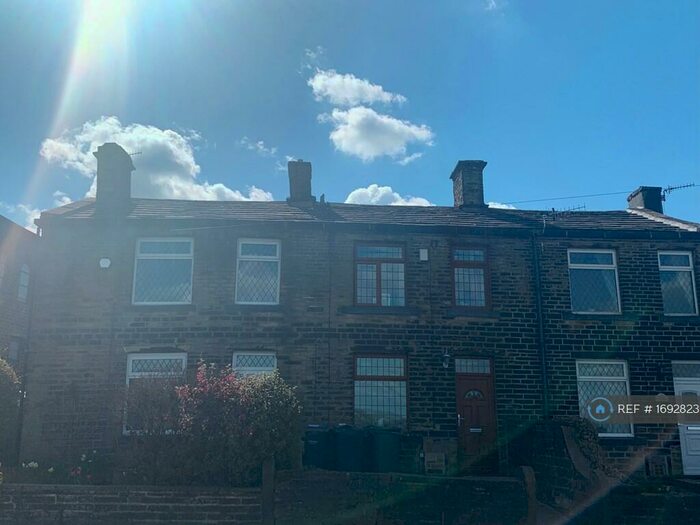 2 Bedroom Terraced House To Rent In Blue Hill, Denholme, Bradford, BD13