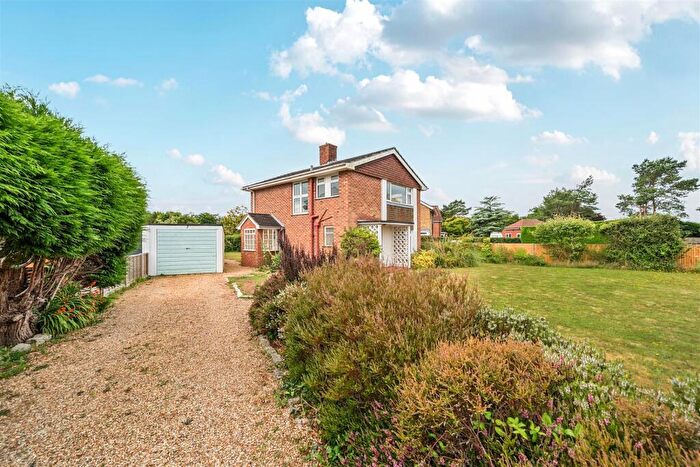 3 Bedroom Detached House For Sale In Short Road, Hill Head, PO14