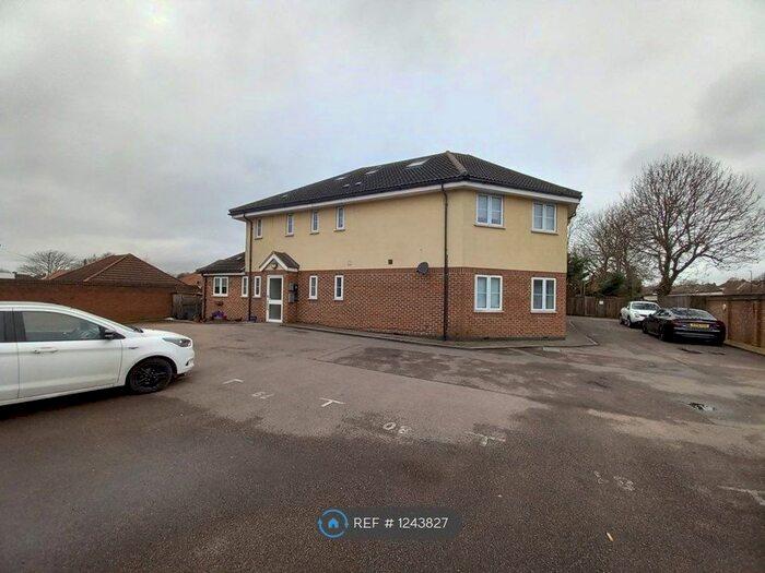 1 Bedroom Flat To Rent In Westerham Drive, Sidcup, DA15