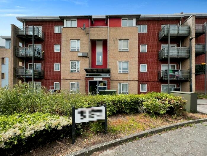 2 Bedroom Flat To Rent In Wellspring Crescent, HA9