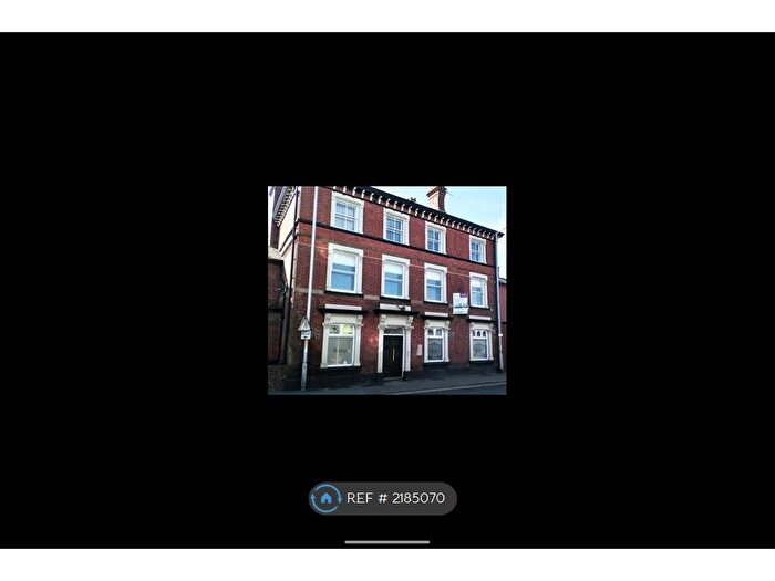 2 Bedroom Flat To Rent In The Florist, Stockport, SK2