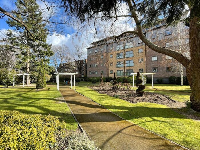 1 Bedroom Flat For Sale In Southcote Lane, Reading, Berkshire, RG30