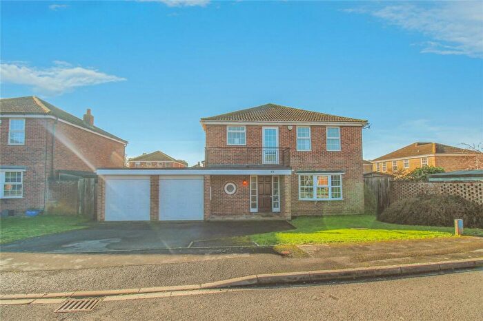 4 Bedroom Detached House For Sale In Grasmere, Trowbridge, BA14