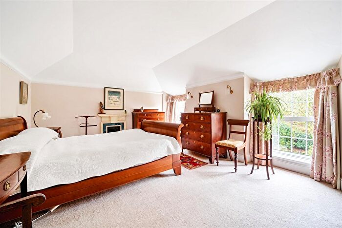 4 Bedroom Detached House For Sale In Bridge, Constantine, TR11
