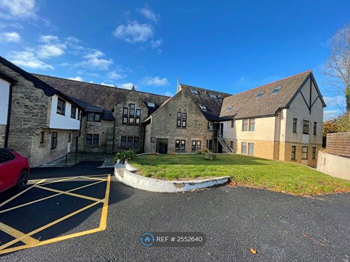 Studio To Rent In St George's Lodge, Stalybridge, SK15