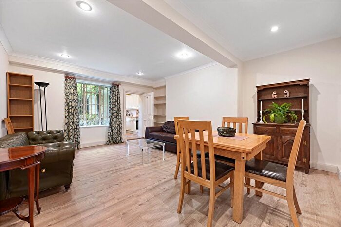 1 Bedroom Property To Rent In St. Anns Villas, London, W11