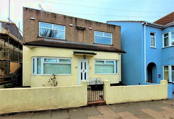 3 Bedroom Apartment To Rent In Grange Park Drive, Leigh On Sea, Leigh On Sea, SS9