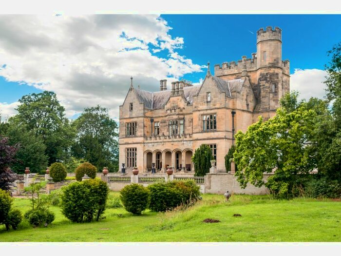 18 Bedroom Detached House For Sale In Esrick, York YO19