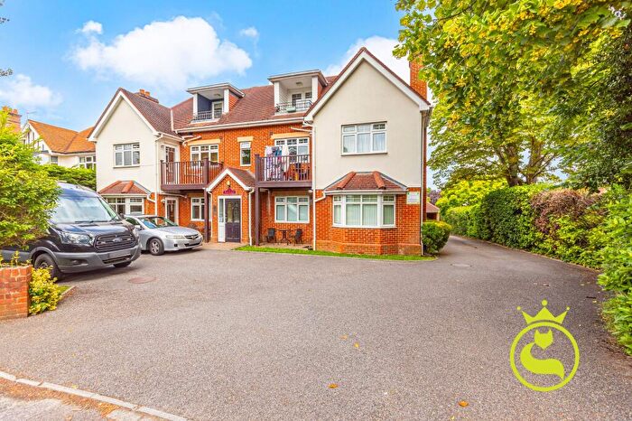2 Bedroom Flat For Sale In Penn Hill Avenue, Lower Parkstone, Poole, BH14