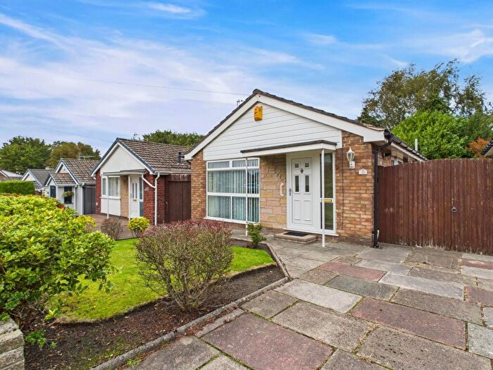 2 Bedroom Detached Bungalow To Rent In Nursery Avenue, Ormskirk, L39