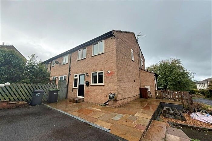 3 Bedroom Semi-Detached House To Rent In Beresford Avenue, Chapel-En-Le-Frith, High Peak, SK23