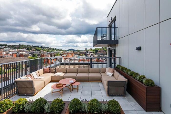 2 Bedroom Apartment To Rent In Guildford, GU1