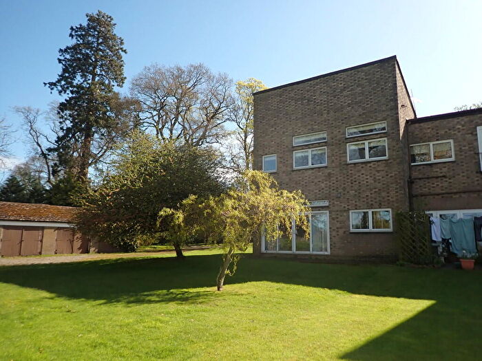 3 Bedroom Semi-Detached House To Rent In Corby Hill, Carlisle, CA4