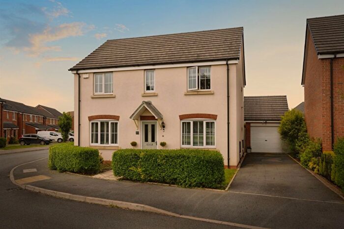 4 Bedroom Detached House For Sale In Cozens Street, Wellesbourne, Warwick, CV35