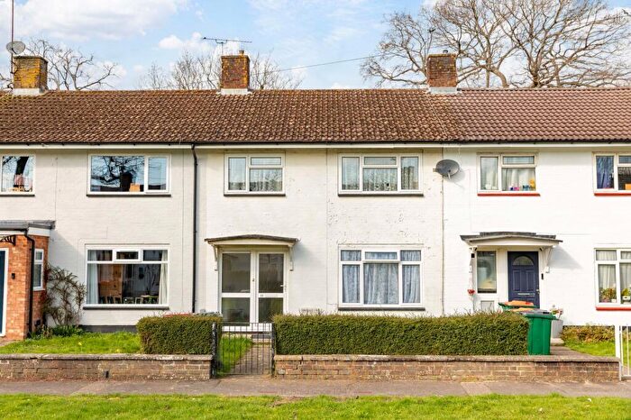 3 Bedroom Terraced House For Sale In Lark Rise, Crawley, RH11