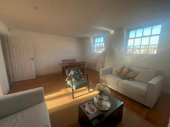 3 Bedroom Maisonette To Rent In Alderney Street, London, SW1V