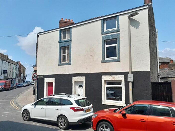 3 Bedroom House For Sale In Deansgate, Morecambe, LA4