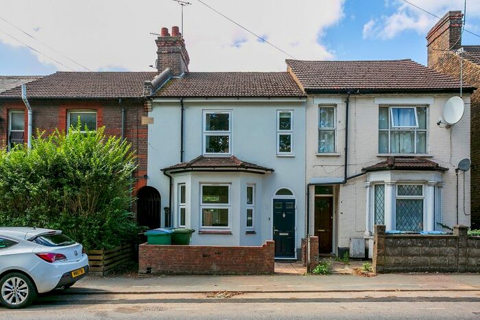 5 Bedroom Terraced House To Rent In Wiggenhall Road, Watford, Hertfordshire, WD18