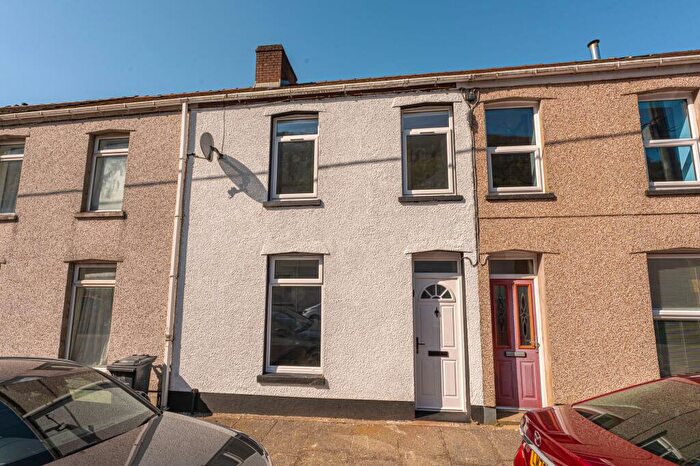 3 Bedroom Terraced House For Sale In King Street, Cwm, NP23