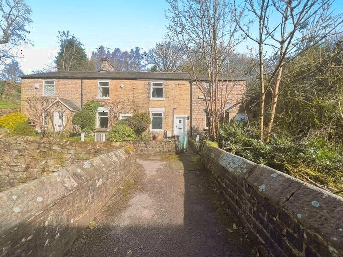 2 Bedroom Cottage To Rent In Barrow Bridge Road, Barrow Bridge, Bolton, BL1