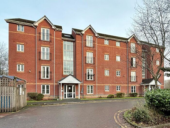 2 Bedroom Flat To Rent In Waterside Gardens, Eagley Brook Way, Astley Bridge, Bolton, BL1