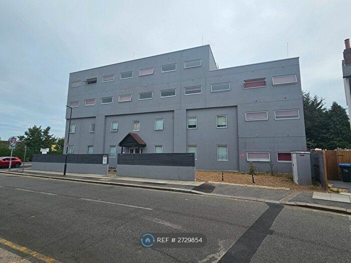 Studio To Rent In Burlington Road, New Malden, KT3