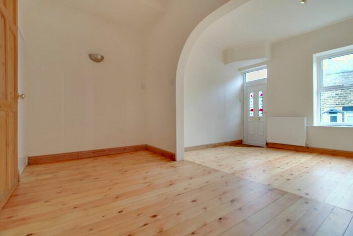 3 Bedroom Terraced House To Rent In Duncan Street, Harrogate HG1