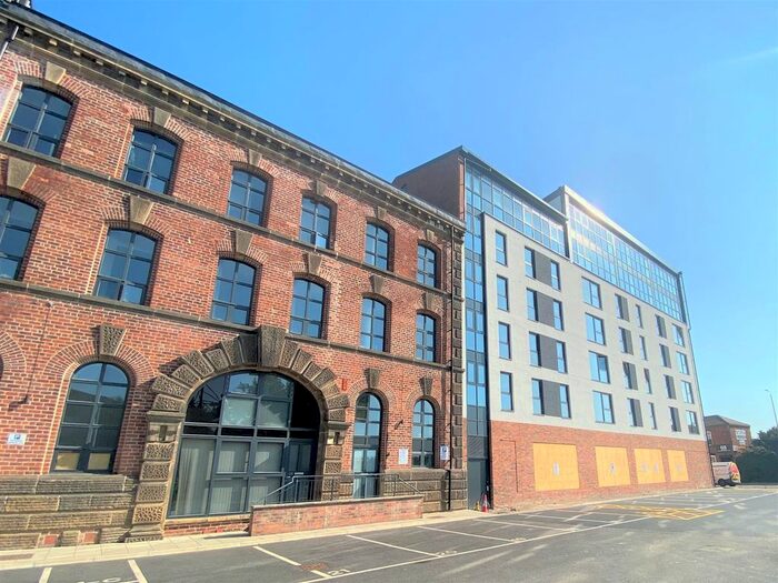 1 Bedroom Flat To Rent In Victoria Riverside, Atkinson Street, Southbank, Leeds, LS10