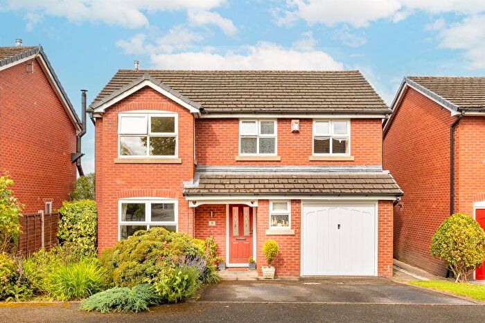 4 Bedroom Detached House For Sale In Rue De Bohars, Tarporley, CW6