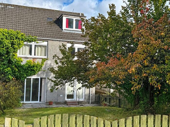 2 Bedroom Flat To Rent In Raeburn Crescent, Whitburn, West Lothian, EH47