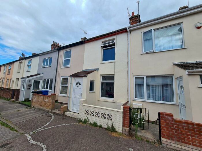 3 Bedroom House To Rent In Cambridge Road, Lowestoft, NR32