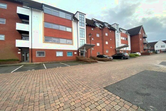 1 Bedroom Flat To Rent In Griffin Close, Birmingham B31