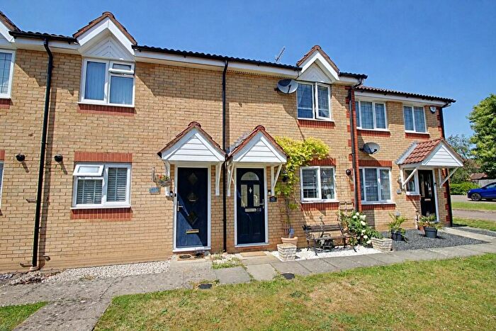 2 Bedroom House For Sale In Halsey Drive, Hemel Hempstead, HP1