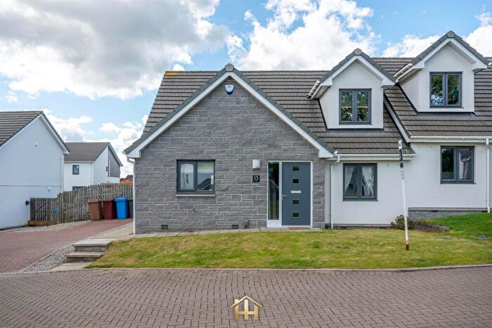 4 Bedroom House For Sale In Castleview Park, Dundee, DD4
