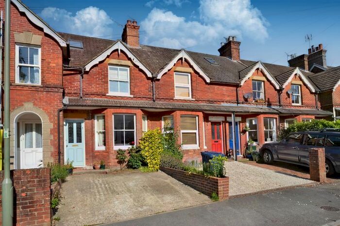 3 Bedroom Terraced House To Rent In Lion Lane, Haslemere, GU27