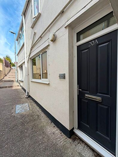 1 Bedroom Flat To Rent In Fore Street, Bere Alston, PL20