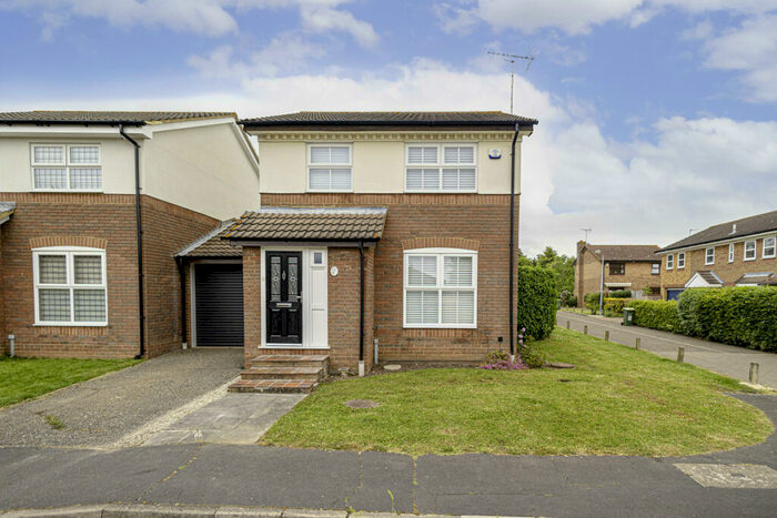 3 Bedroom Detached House To Rent In Alexandra Road, Rayleigh, SS6