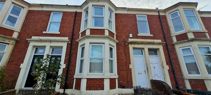 3 Bedroom Flat To Rent In Market Lane, Dunston NE11